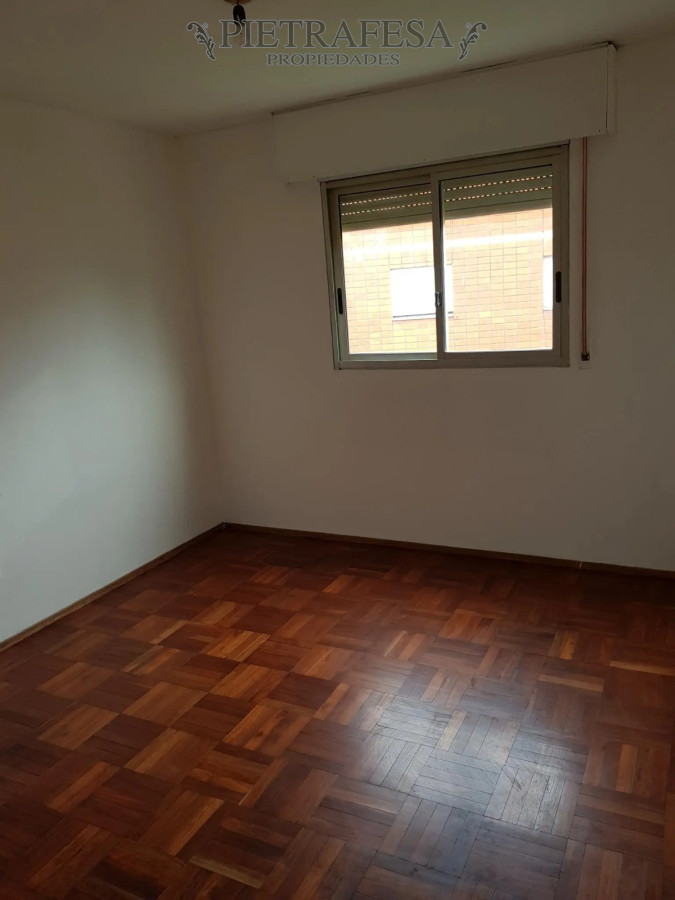 Apartamento ID.521 - Apartamento venta con renta 3 dormitorios 1 baño - Himalaya- Villa Española 