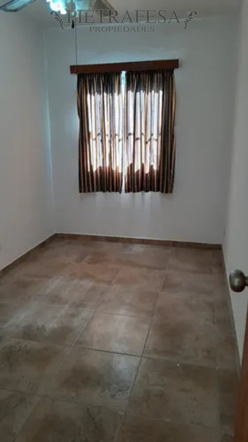 Apartamento ID.13511 - Apartamento en alquiler, 2dormitorios, 1baño, patio. Villa Muñoz.