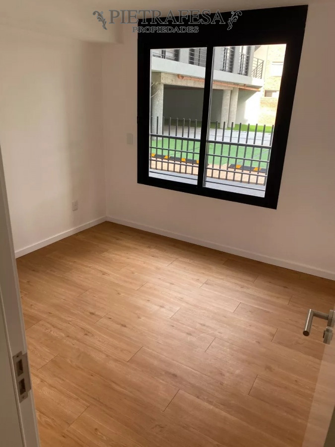 Apartamento ID.7259 - Apartamento en alquiler, 2 dormitorios, 1 baño, terraza, Felipe Sanguinetti, Unión.