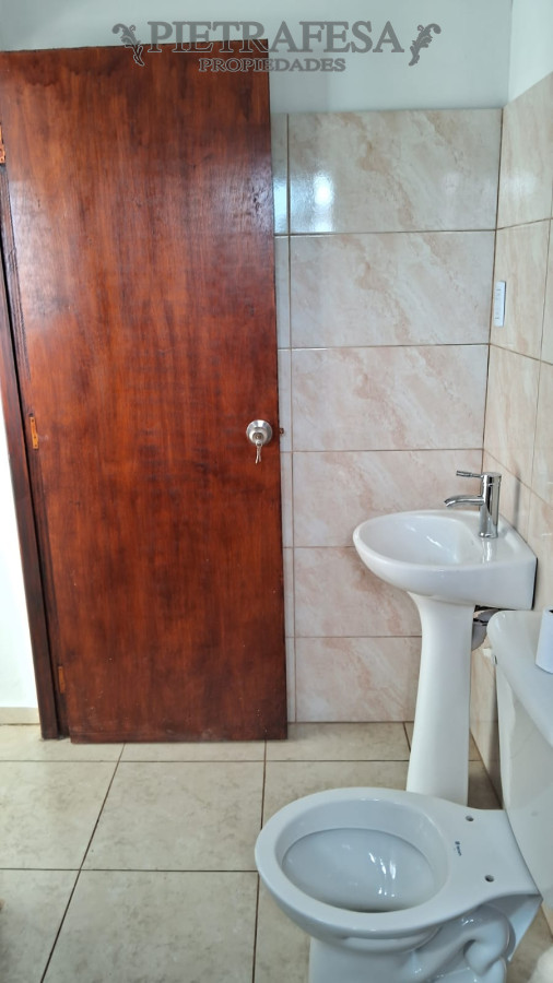 Apartamento ID.5348 - Apartamento en alquiler, 1 dormitorio, 1 baño , patio, cochera, Zorrilla de San Martin, Paso Carrasco.