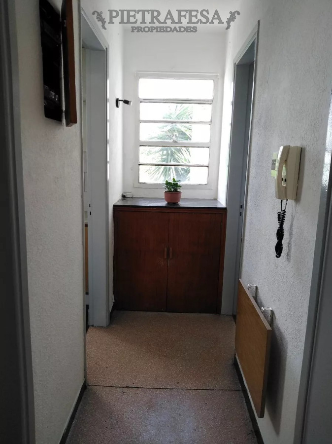 Apartamento ID.6752 - Apartamento en venta con renta 2 dormitorios, 1 baño-Andrés Aguiar -Buceo