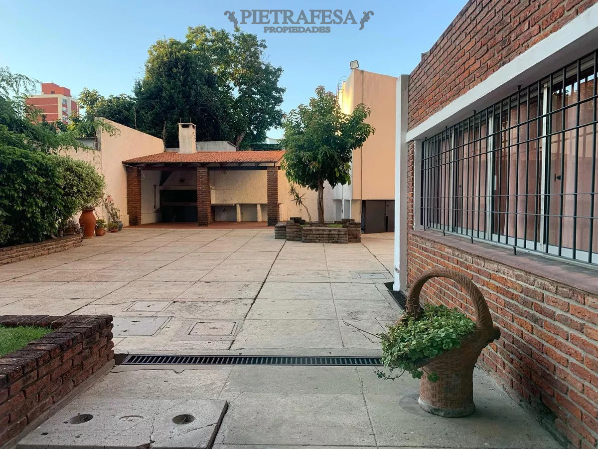 Apartamento ID.12497 - Apto en venta 2 dormitorios, 1 baño -Buceo, Montevideo