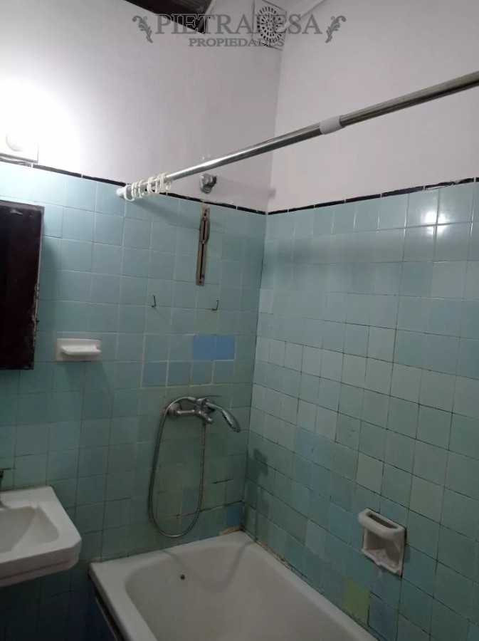 Apartamento ID.6790 - Apartamento en venta 1 dormitorio, 1 baño-Joaquín Requena -Tres Cruces