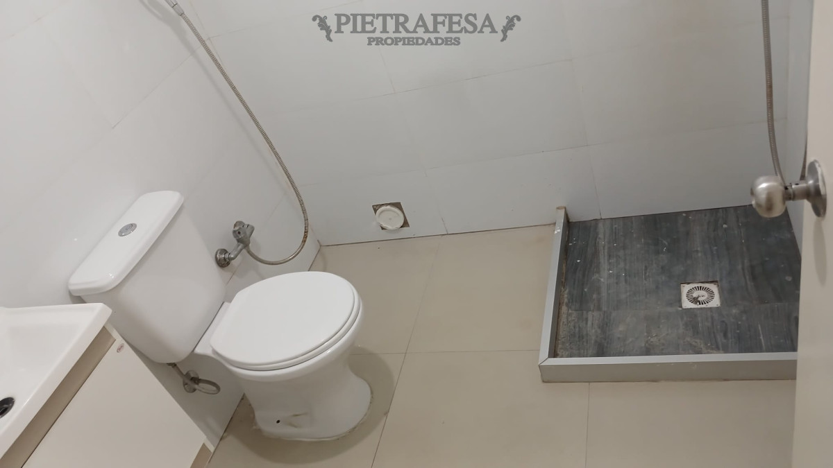 Apartamento ID.1624 - Apartamento en alquiler 1 dormitorio - 1 baño - Colonia - Tres Cruces
