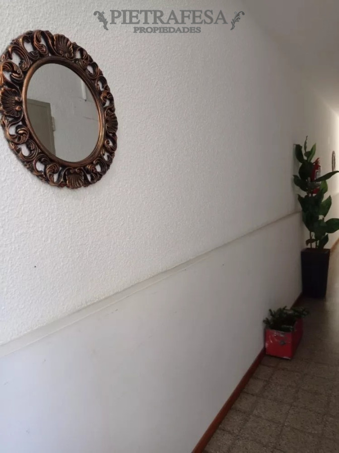 Apartamento ID.6790 - Apartamento en venta 1 dormitorio, 1 baño-Joaquín Requena -Tres Cruces