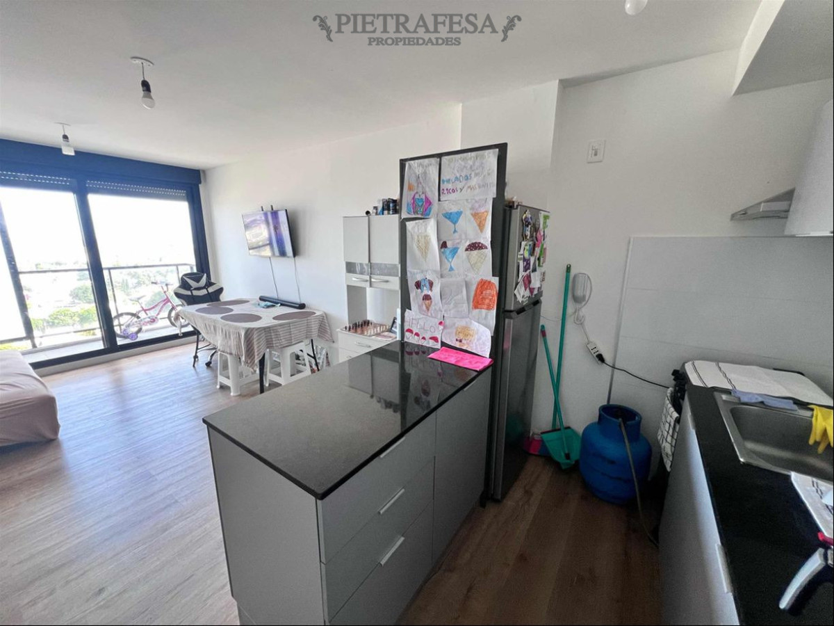Apartamento ID.15009 - Apartamento en venta, 2 dormitorios, balcon-Malvin-Con renta
