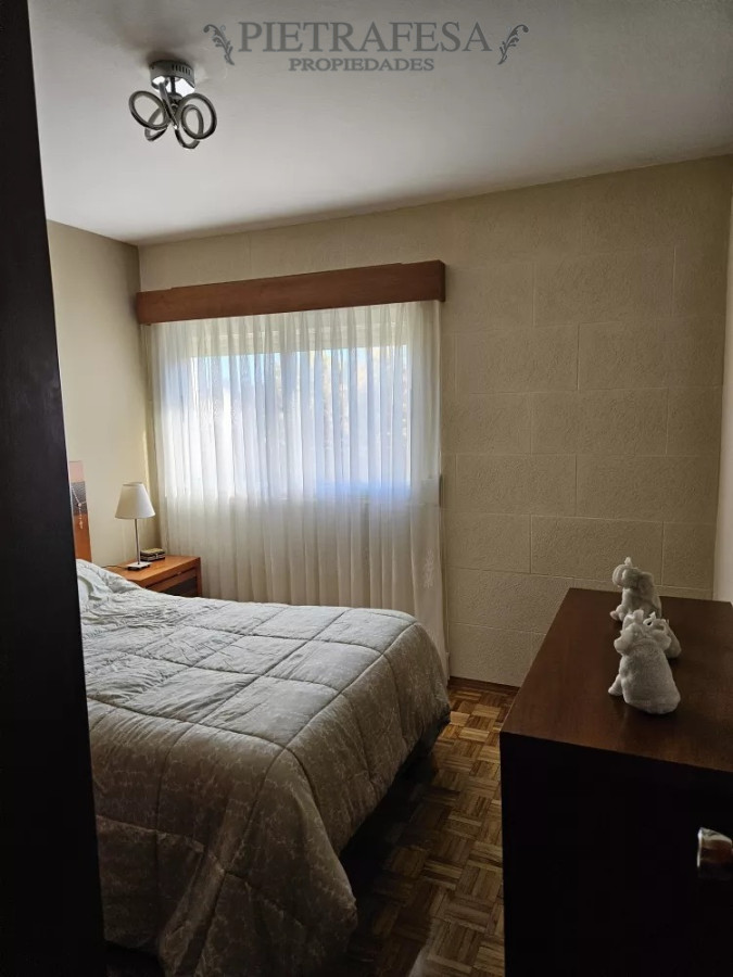 Apartamento ID.9624 - Apto en venta 2 dormitorio, 1 baño, cochera-Pocitos