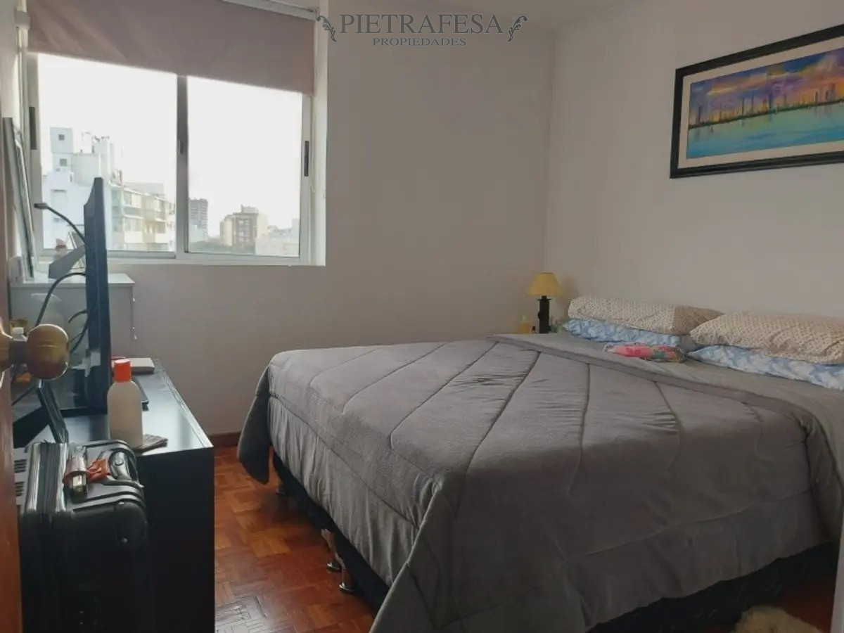 Apartamento ID.5123 - Apartamento en venta 2 dormitorios, 1 baño y garaje- Soca- Pocitos