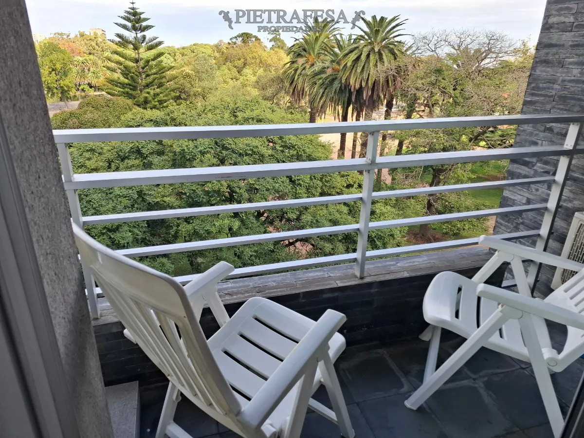 Apartamento ID.14754 - Apto en Alquiler 2 dormitorio, 1 baño, Terraza-Parque Rodo