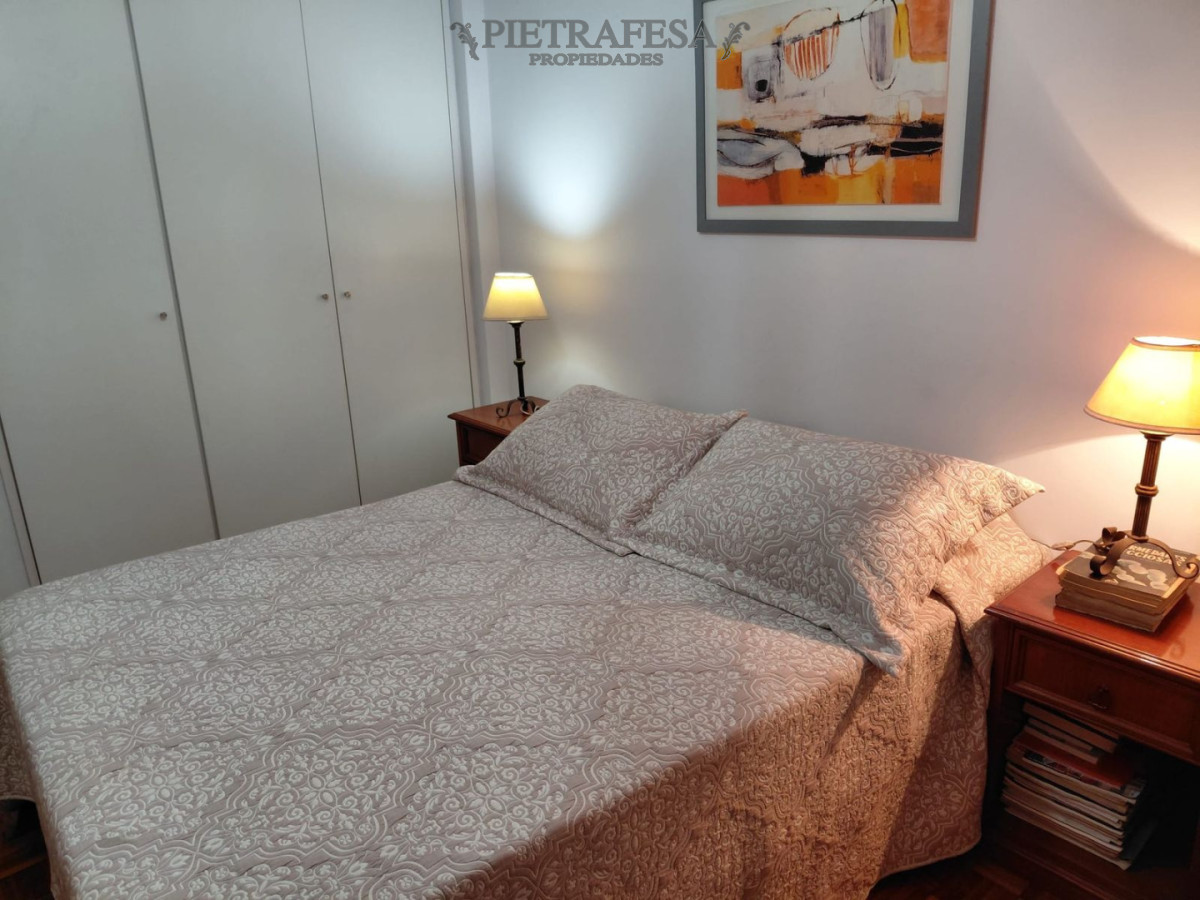 Apartamento ID.15799 - Apartamento en venta, 3 dormitorios, 2 baños, terraza, garaje. Centro.