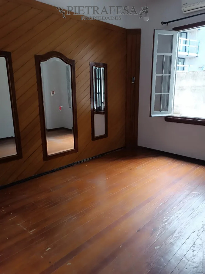 Apartamento ID.13857 - Apto en venta sobre avenida, 4 dormitorios, 2 baños- Centro