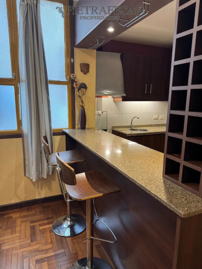 Apartamento ID.15715 - Apartamento en venta, 3 dormitorios, 1 baño. Centro.