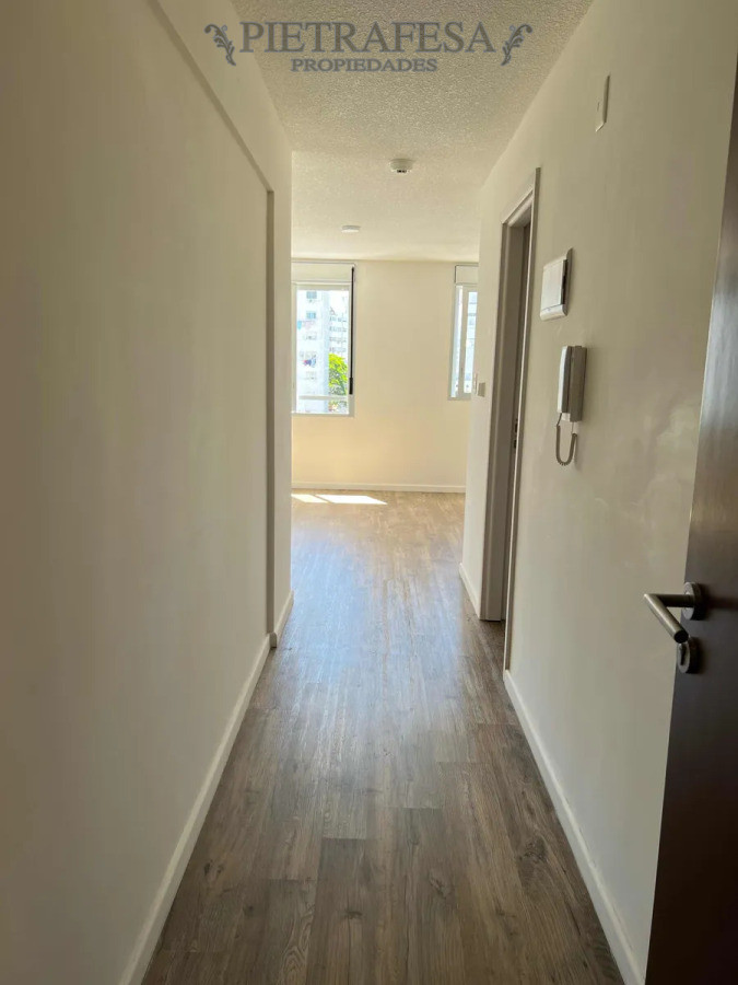 Apartamento ID.14561 - APTO EN VENTA,CRENTA, MONO, 1 BAÑO, POCITOS  