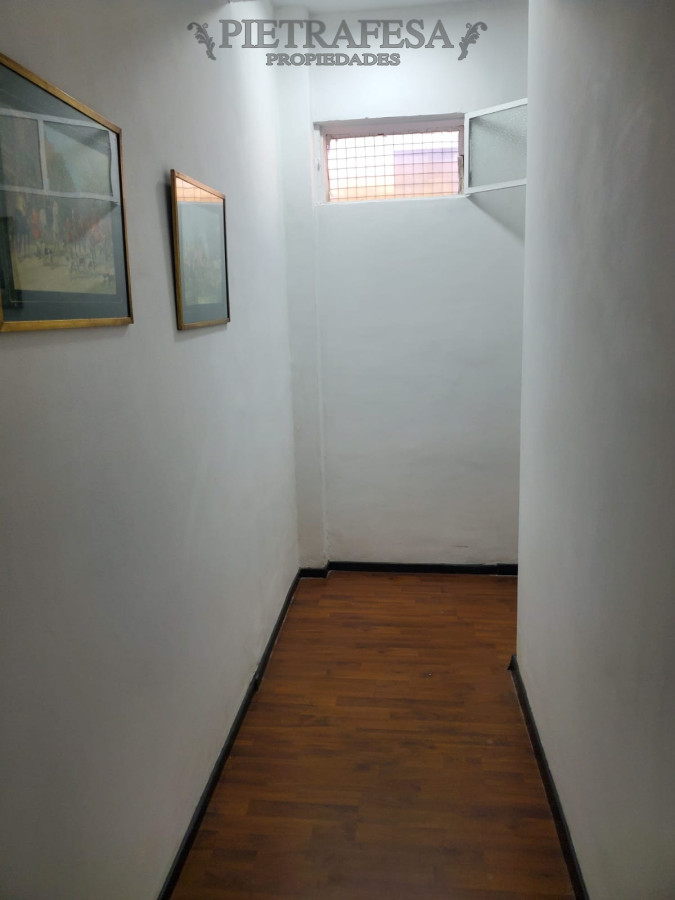 Apartamento ID.3941 - Apartamento en venta - 3 dormitorios - 1 baño - servicio completo - terraza - Garaje - Libertad - Pocitos