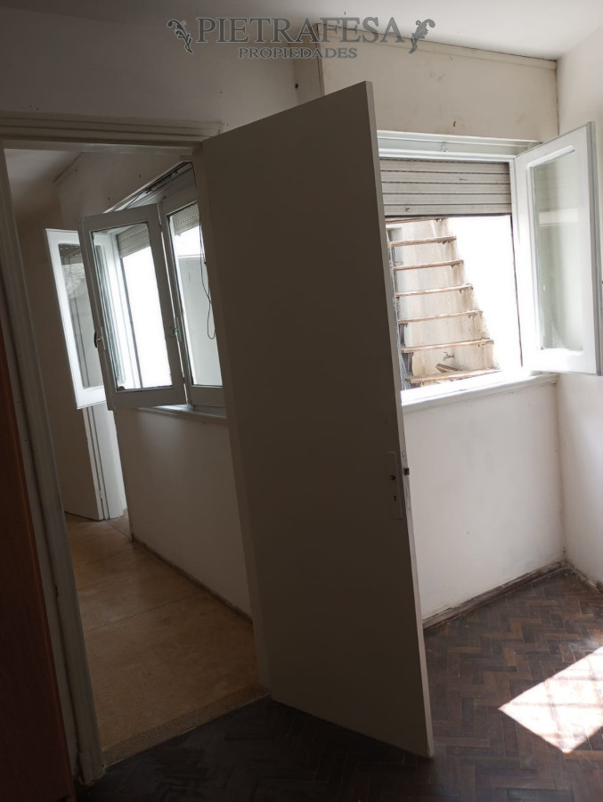 Apartamento ID.12935 - APARTAMENTO A LA VENTA CON RENTA!!1 dorm, 1 baño, azotea-Brazo Oriental