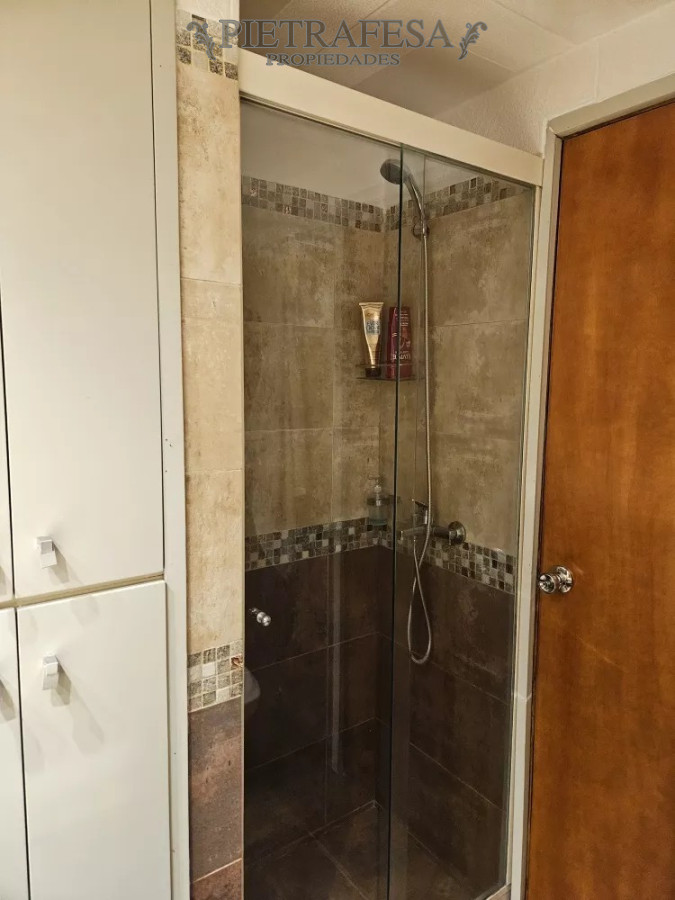 Apartamento ID.9624 - Apto en venta 2 dormitorio, 1 baño, cochera-Pocitos