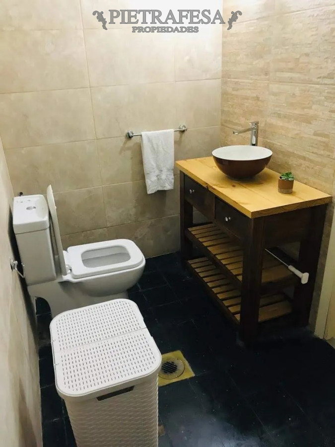 Apartamento ID.2870 - Apartamento en venta con renta  2 dormitorio 1 baño - Convención - Centro