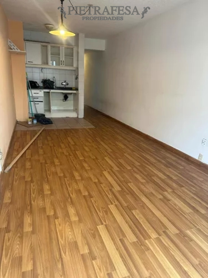 Apartamento ID.9749 - Apartamento en alquiler, 1 dormitorio, 1 baño. Punta Carretas.