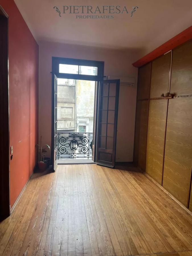 Apartamento ID.12083 - Apto en venta 3 dormitorios, 1 baño-Centro 