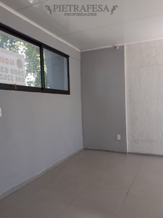 Apartamento ID.2793 - Monoambiente en alquiler- Defensa- Cordón