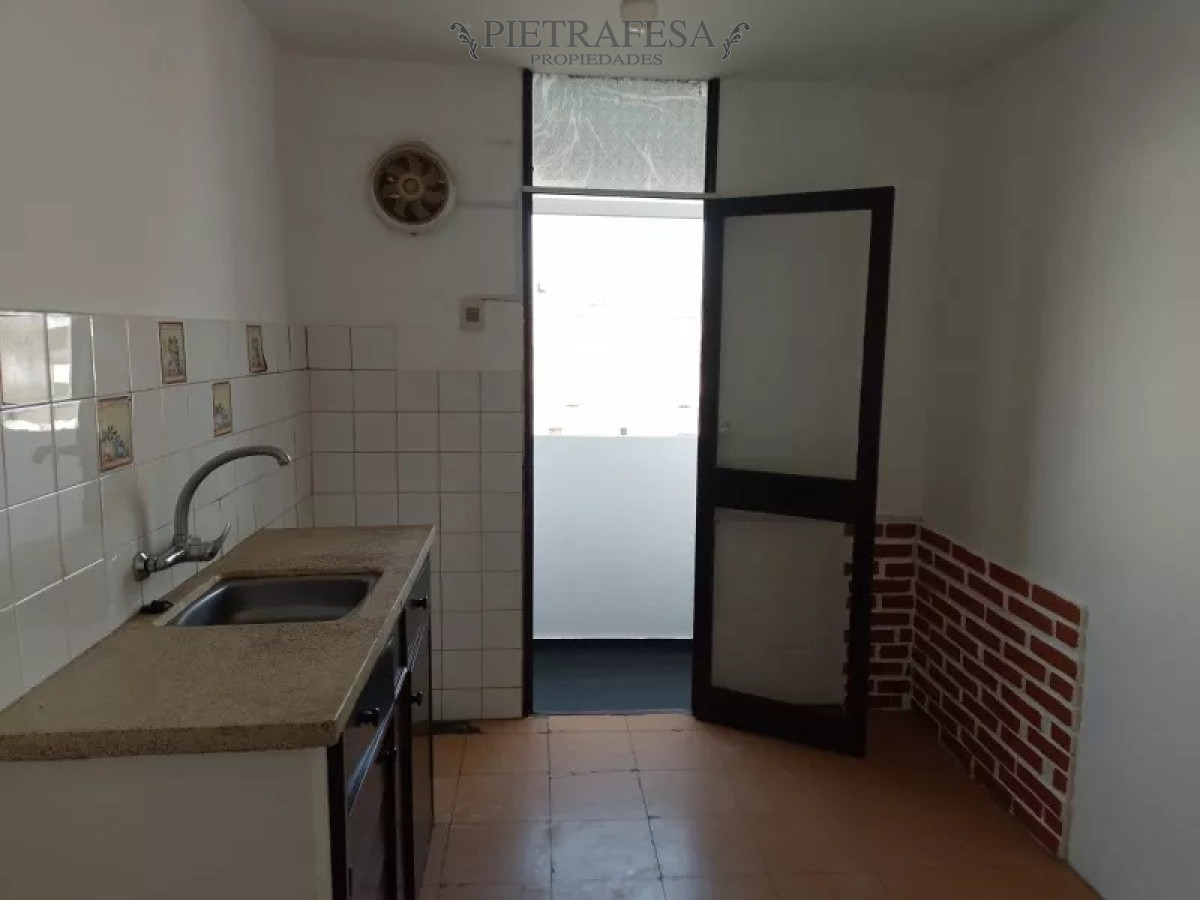 Apartamento ID.7821 - Apartamento en venta 3 dormitorios, 1 baño- Euskal Erria 92- Malvin Norte
