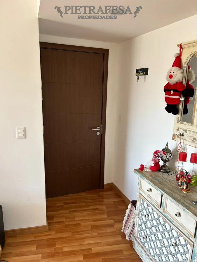 Apartamento ID.8493 - Apartamento en venta con renta 2 dormitorio, 1 baño y garaje- Gaboto- Cordón