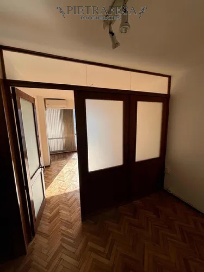 Apartamento ID.13917 - Apartamento en alquiler, 2 dormitorios, 1 baño. Cordón.