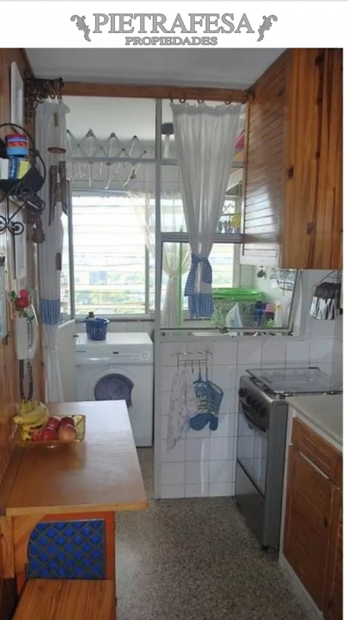 Apartamento ID.8847 - Apartamento en venta, 3 dormitorios, 1 baño. García de Zuñiga, Punta Carretas.