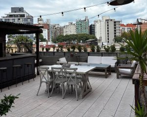Casa ph en venta 3 dormitorios, 2 baños, terraza- Pocitos