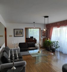 Apartamento amueblado 3 dormitorios, 4 baños, terraza y garaje- Echevarriarza- Pocitos