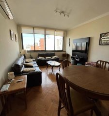 Apartamento en venta 3 dormitorios, 2 baños y garaje- Requena -Parque Rodó