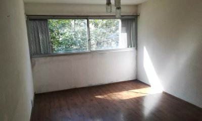 Apto en venta 2 dormitorios, 1 baño-Malvin Norte