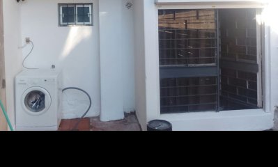 Apto en venta 2 dormitorios, 1 baño y patio-Brazo Oriental