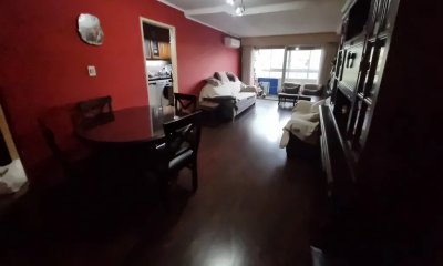 Apto en venta 3 dormitorios, 2 baños, gje-Cordón