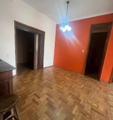 Apto en venta 3 dormitorios, 1 baño-Centro