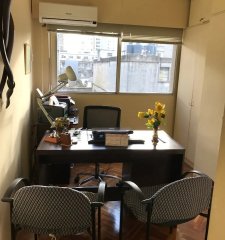 Apartamento en venta, 4 dormitorios, 2 baños, terraza-lavadero, -Colonia-Centro