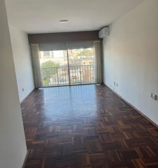 Apartamento en venta, 3 dormitorios, 2 baños, terraza, garaje. Villa Dolores.