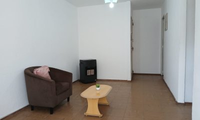 Apartamento en Complejo América a la venta - 2 dormitorios - 1 baño - Colón