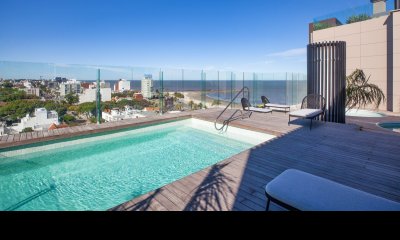 Apartamento en venta 2 dormitorios 2 baños con terraza y patio- Rambla O  higgins - Malvin