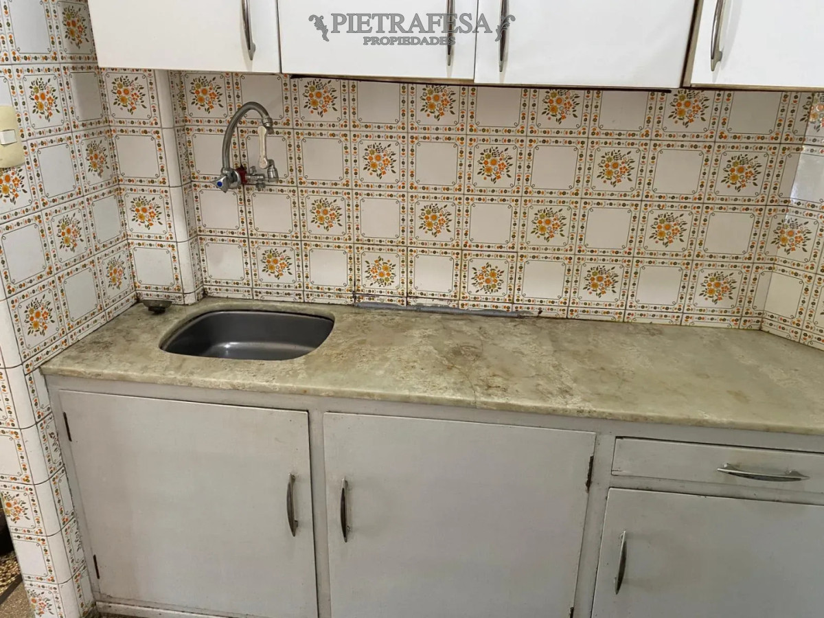 Apartamento ID.15453 - Apartamento en venta, 1 dormitorio, 1 baño, patio, balcón. Cerrito.