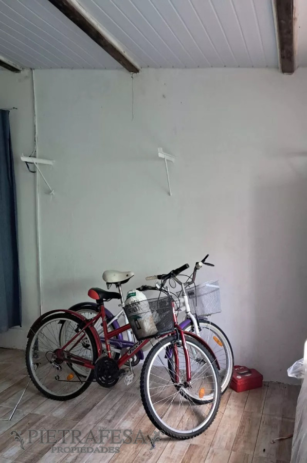 Casa ID.13224 - Casa en venta 2 dormitorio, 2 baños, patio-gje-Aires Puros