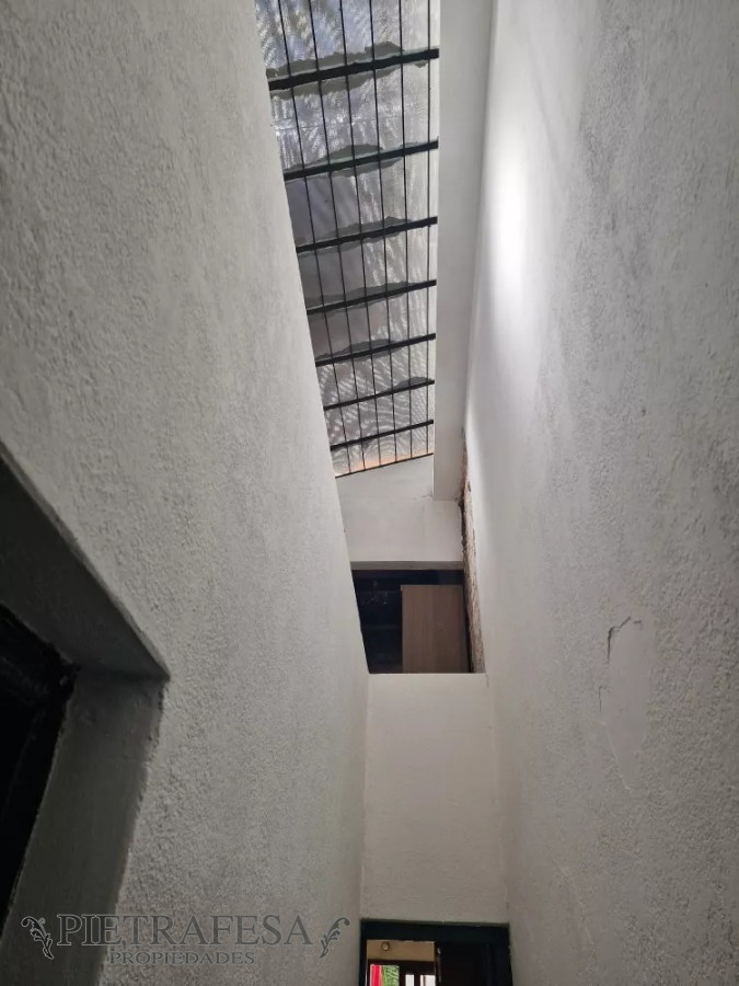 Casa ID.11328 - Casa en venta, 3 dormitorios, 3 baños, patio-Cordón 
