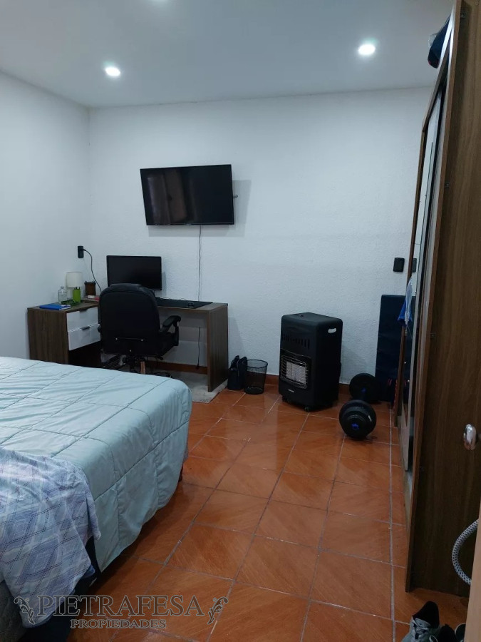 Casa ID.8866 - 2 casas en venta, 4 dormitorios, 2 baños, fondo, gje-Paso de las Duranas
