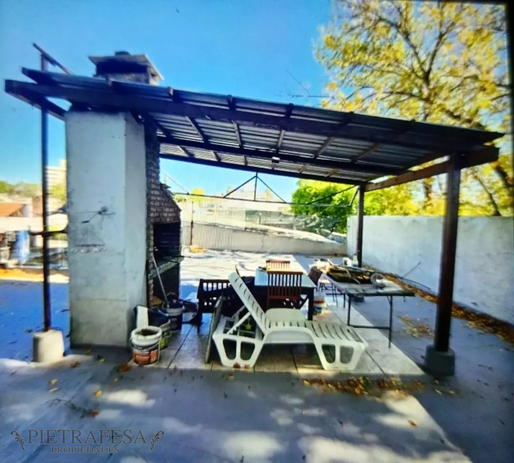 Casa ID.11090 - Casa en venta 4 dormitorios, 3 baños, azotea, gje-Buceo
