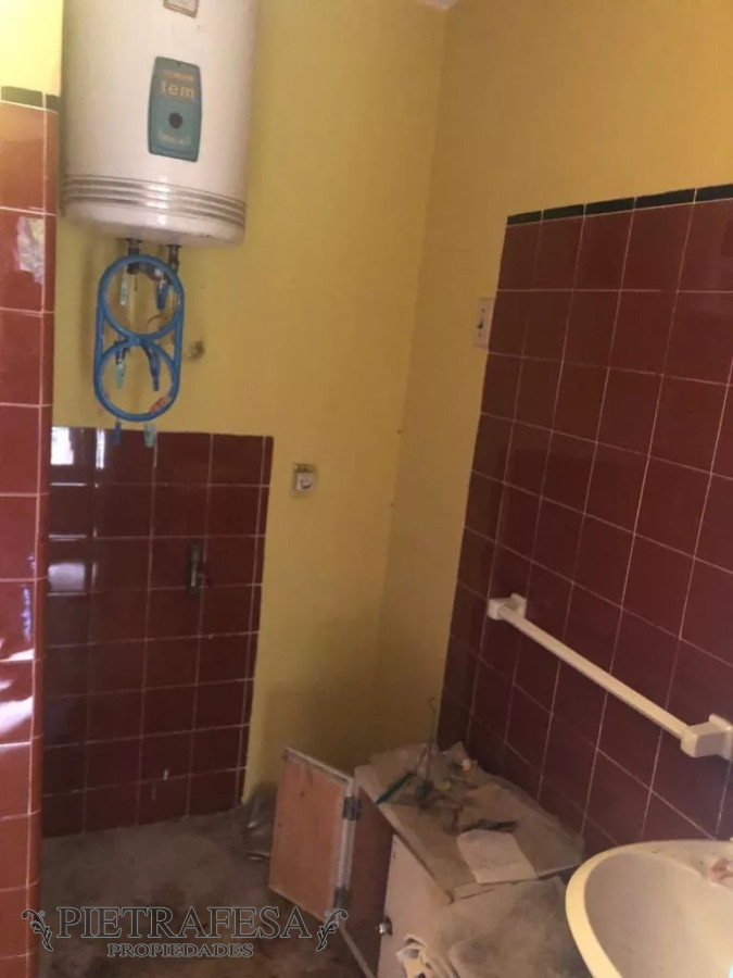 Casa ID.9004 - Casa en venta 4 dormitorios, 3 baños, patio y gje-La Blanqueada