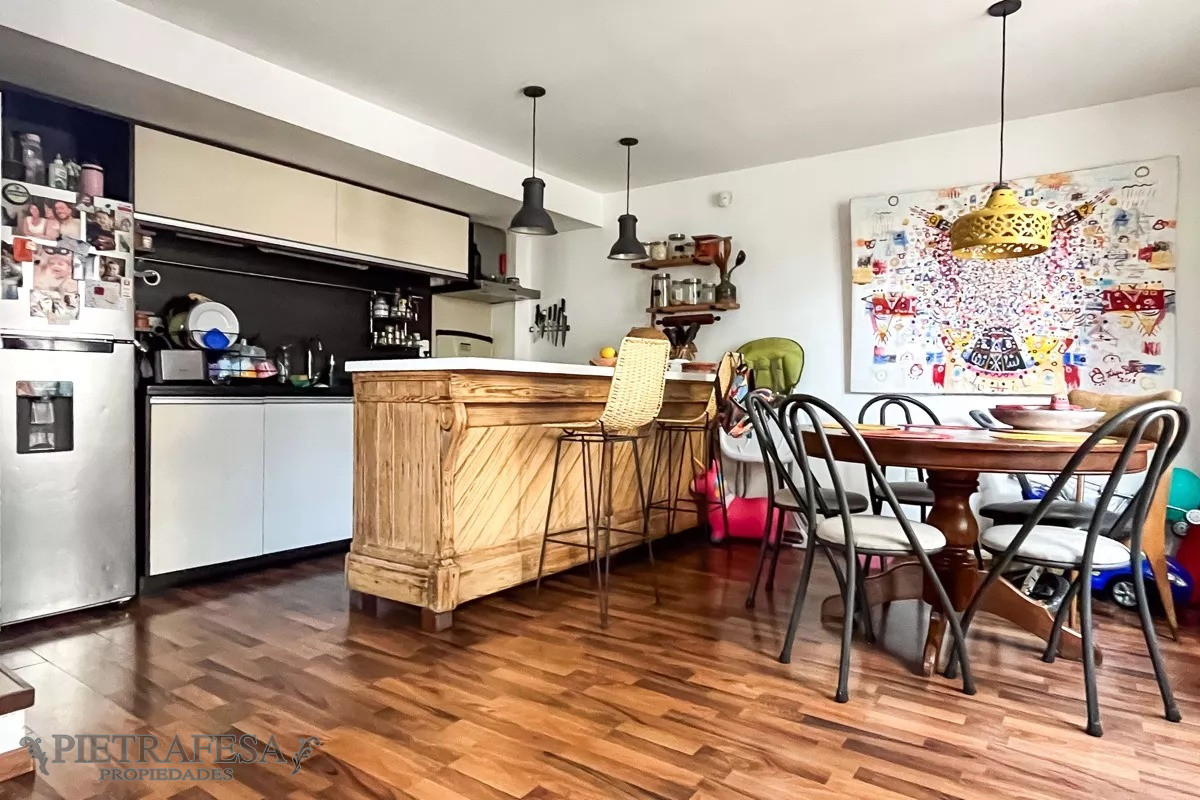 Casa ID.7855 - Casa en venta 3 dormitorios, 2 baños, terraza-Dr. Joaquín Requena-, Parque Rodó