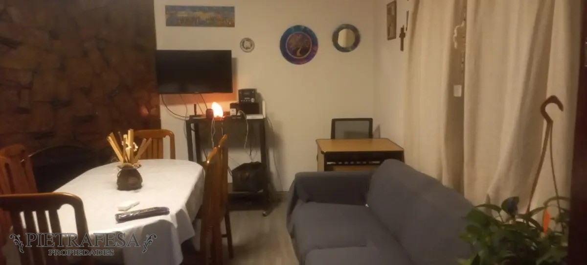 Casa ID.6834 - Casa en venta 3 dormitorios, 2 baños, patio y patio con parrillero-Maria Orticochea-Prado