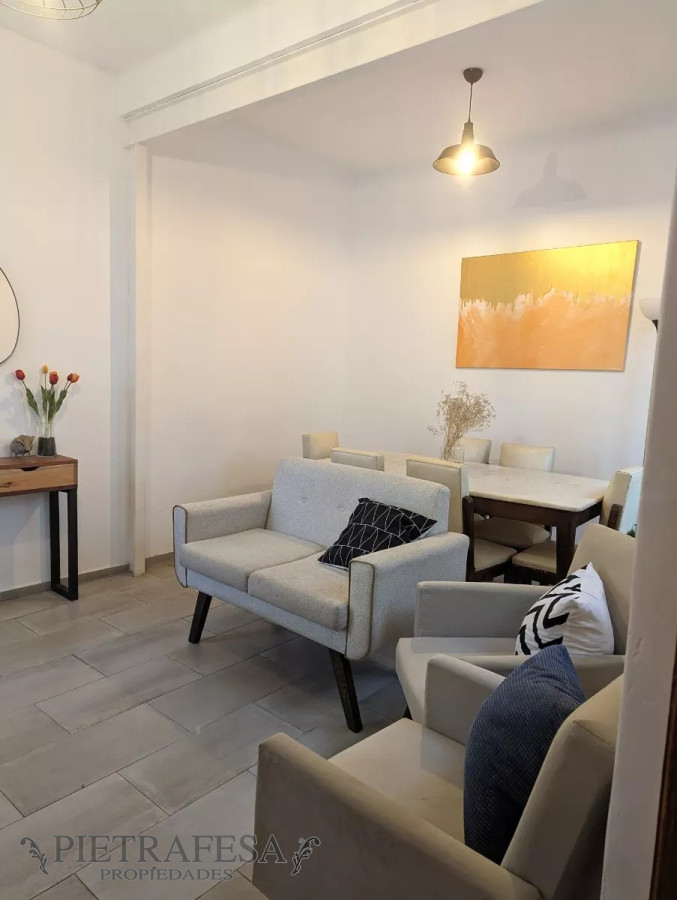 Casa ID.9385 - Casa en venta 2 dormitorios, 1 baño, cochera-Bella Vista