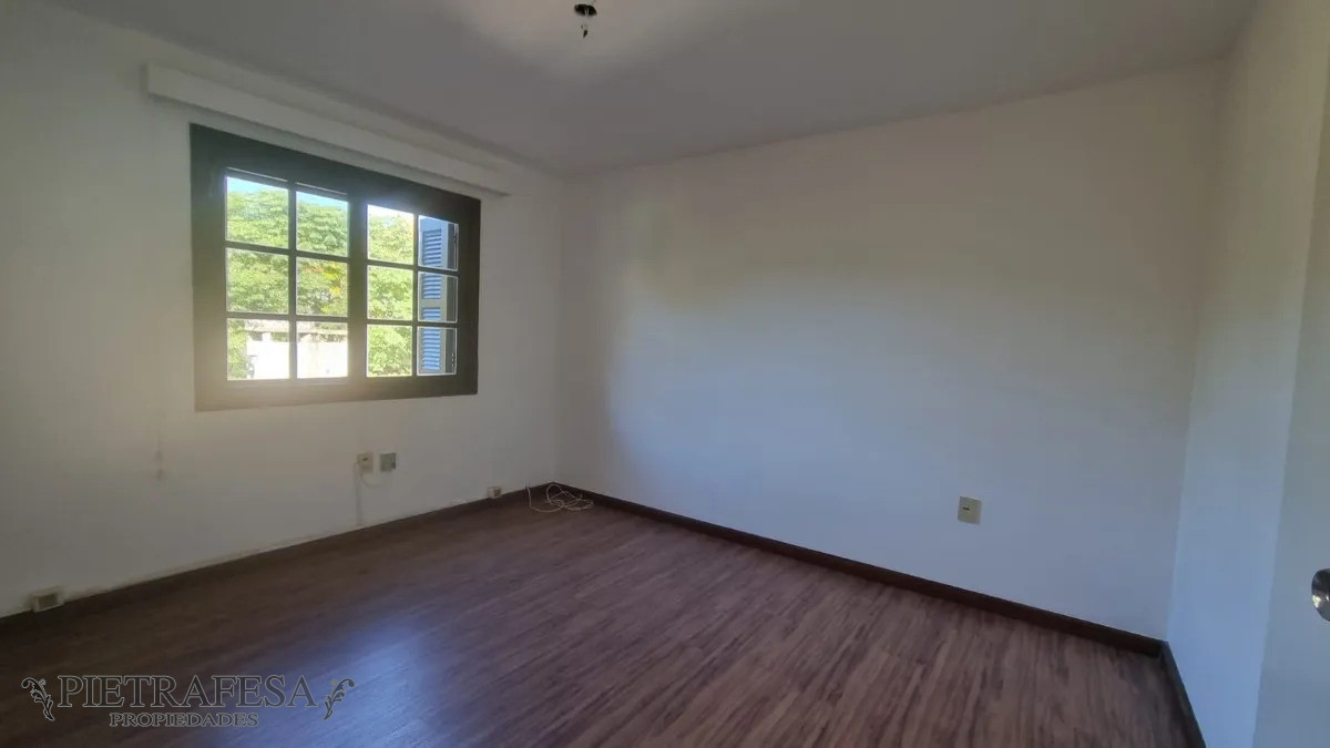 Casa ID.13780 - Casa en venta 3 dormitorios, 3 baños, patio-Carrasco 