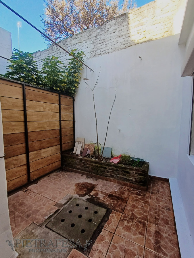 Casa ID.10202 - Casa en venta 3 dormitorios, 1 baño, azotea-Perez Castellanos